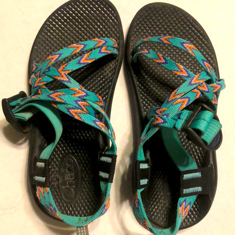 Unisex Teal and orange CHACOS size 3.